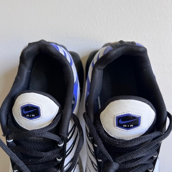 Nike Men\'s Air Max Plus Black Persian Violet White Shoe Size 9.5 #205 main image 6